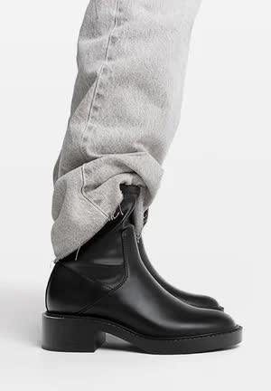 Stradivarius Bottines - black 