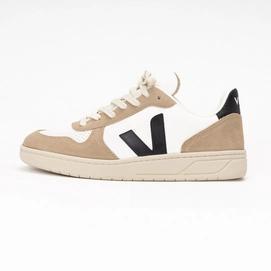 Veja  V-10 ChromeFree Leather Extra White / Black / Sahara 