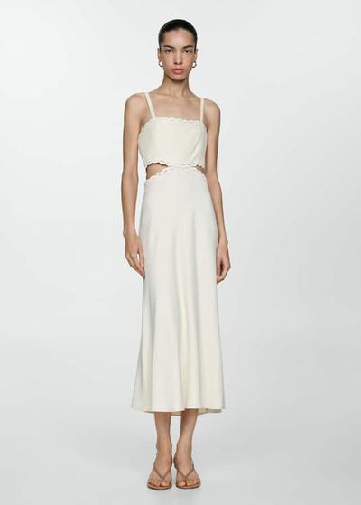 Mango Robe ouvertures détail dentelle 