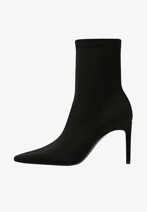 Stradivarius Stretch - Bottines à talons hauts - black 