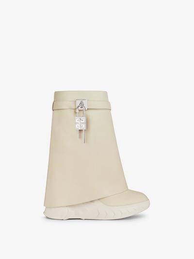 Givenchy Bottines Shark Lock Biker en cuir grainé 