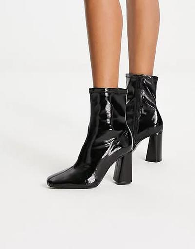 Stradivarius  - Bottines vernies à talon et semelle plateforme - Noir 