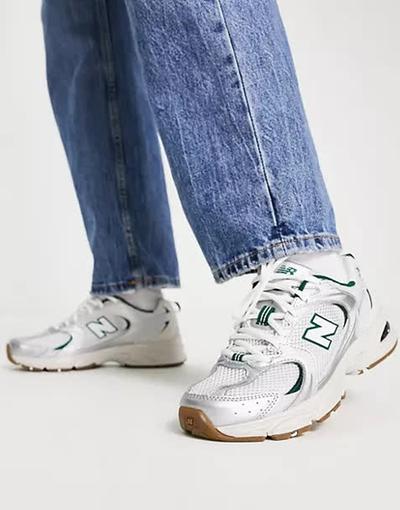 New_balance  - 530 - Baskets - Blanc et vert - Exclusivité Asos 