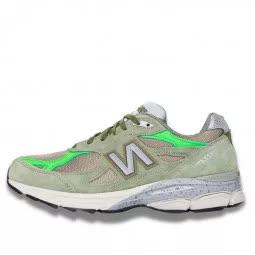 New_balance  990 V3 Patta Keep Your Family Close 