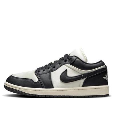 Jordan (WMNS) Air Jordan 1 Low Se 'Vintage Panda' 